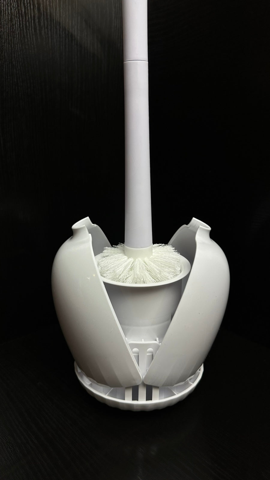 A201 Baltas užsidarantis tualeto šepetys