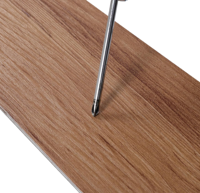 A173 Viniliniu grindų juostos