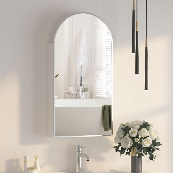 A241 Arkinė veidrodinė vonios spintelė