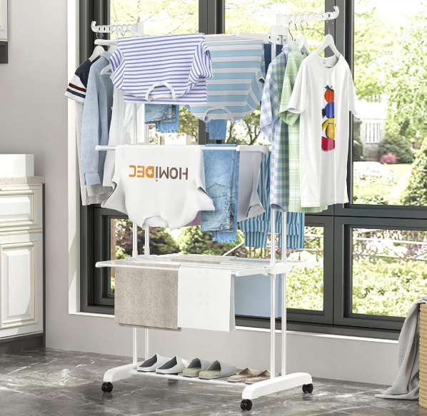 A368 4 lygių drabužių džiovyklė su ratukais