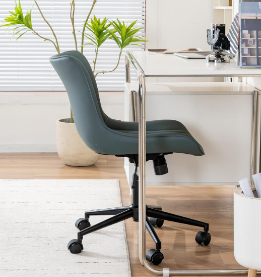 A421 Ergonominė biuro kėdė su PU oda