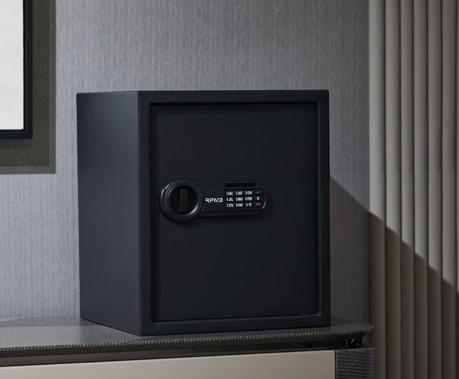 Pažeista prekė RPNB Seifas su raktu